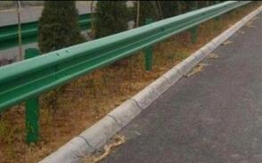 高速公路波形梁护栏碰撞仿真研究内容